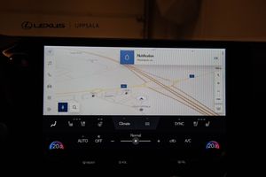 Lexus NX bild 17