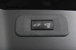 Lexus NX bild 23