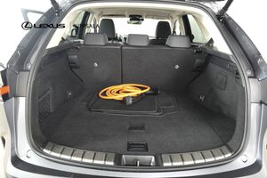 Lexus NX bild 9