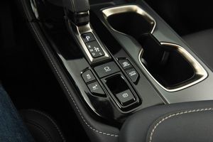 Lexus NX bild 14
