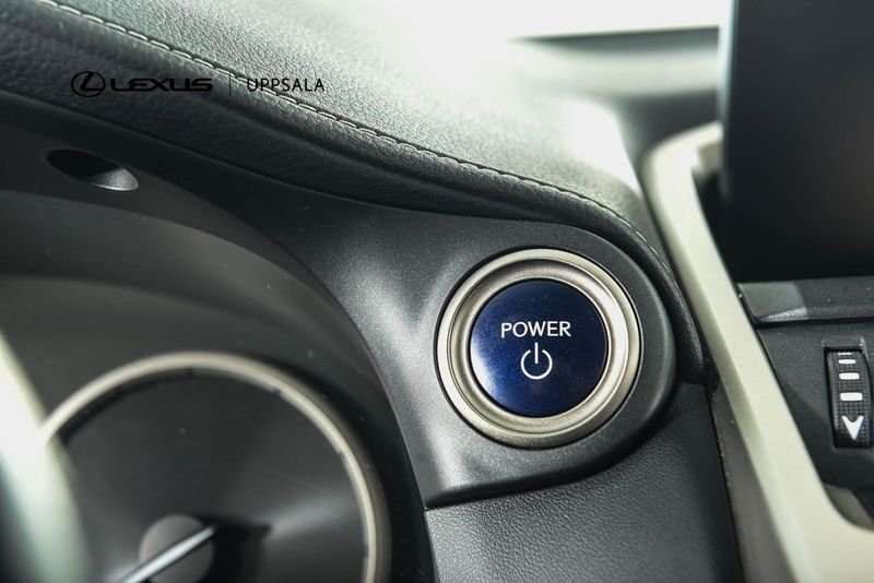 Lexus NX bild 15