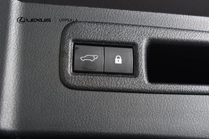 Lexus NX bild 10