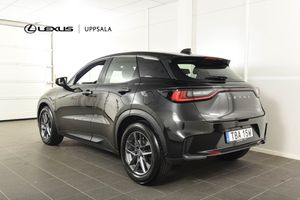 Lexus LBX bild 2