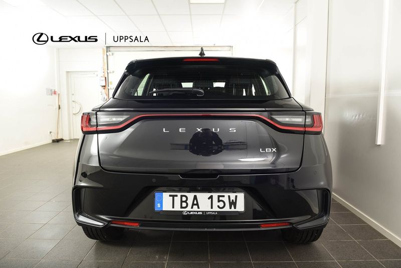 Lexus LBX bild 4
