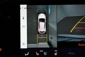 Lexus NX bild 21