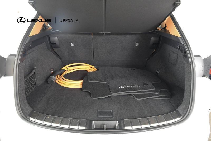 Lexus NX bild 10