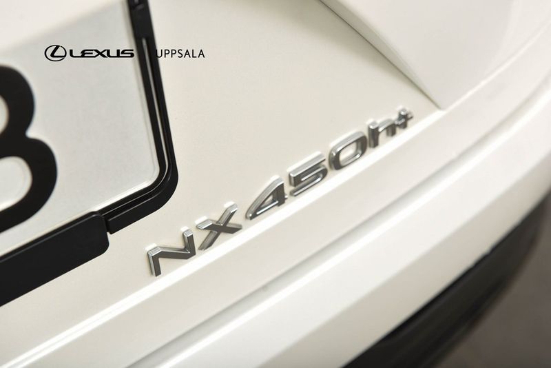 Lexus NX bild 24