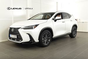 Lexus NX bild 1
