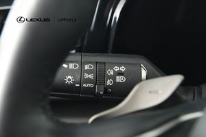 Lexus NX bild 14