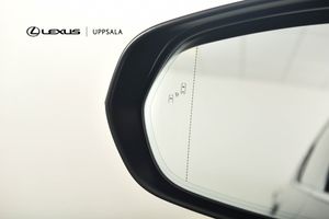 Lexus NX bild 12