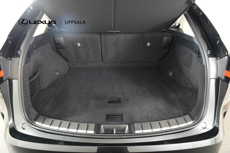 Lexus NX bild 10