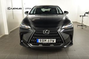Lexus NX bild 5