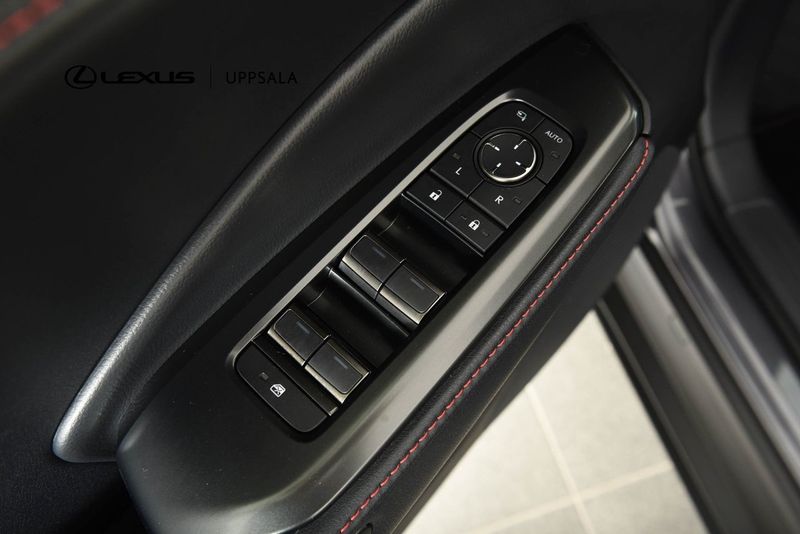 Lexus LBX bild 10