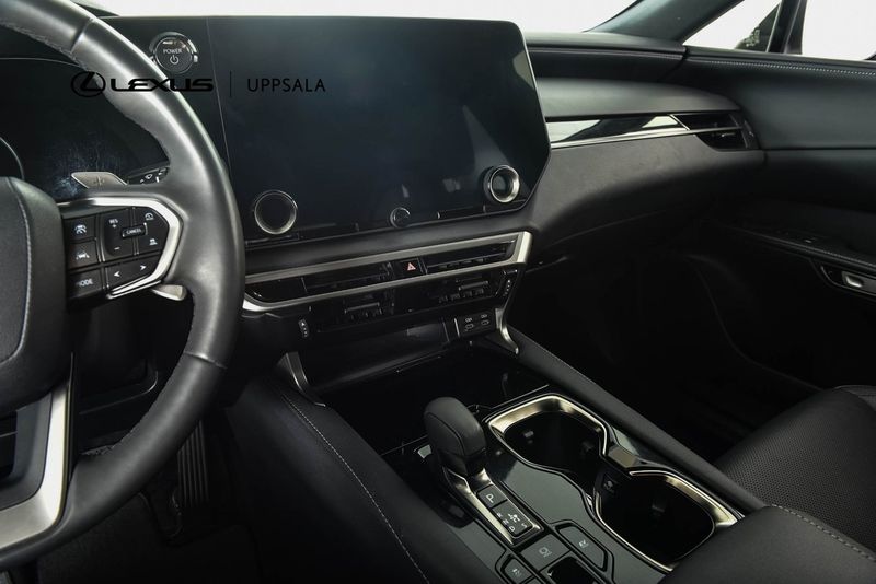 Lexus RX bild 14