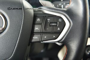 Lexus NX bild 13