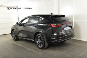 Lexus NX bild 3