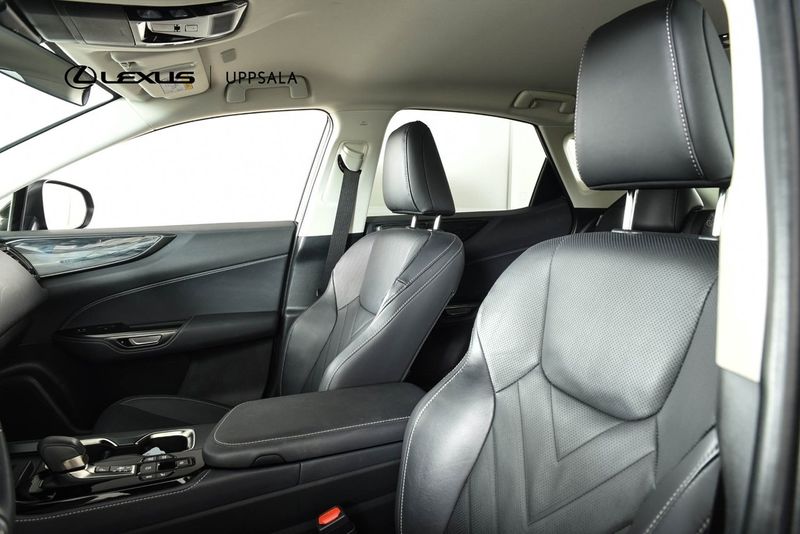 Lexus NX bild 7