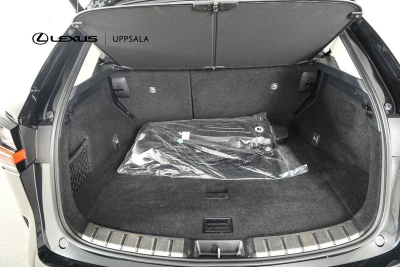 Lexus NX bild 10