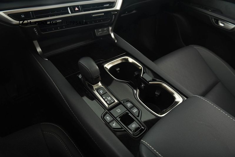 Lexus RX bild 16