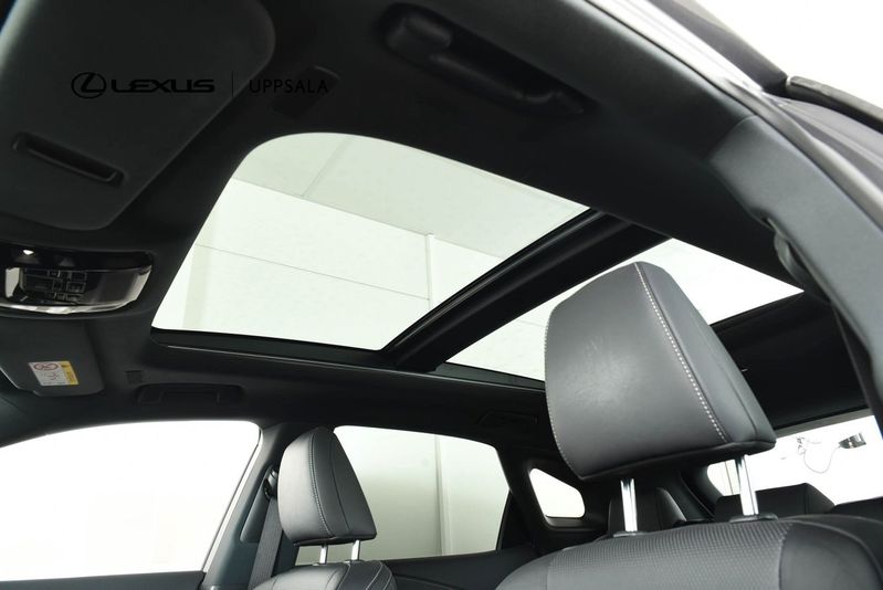 Lexus RX bild 14