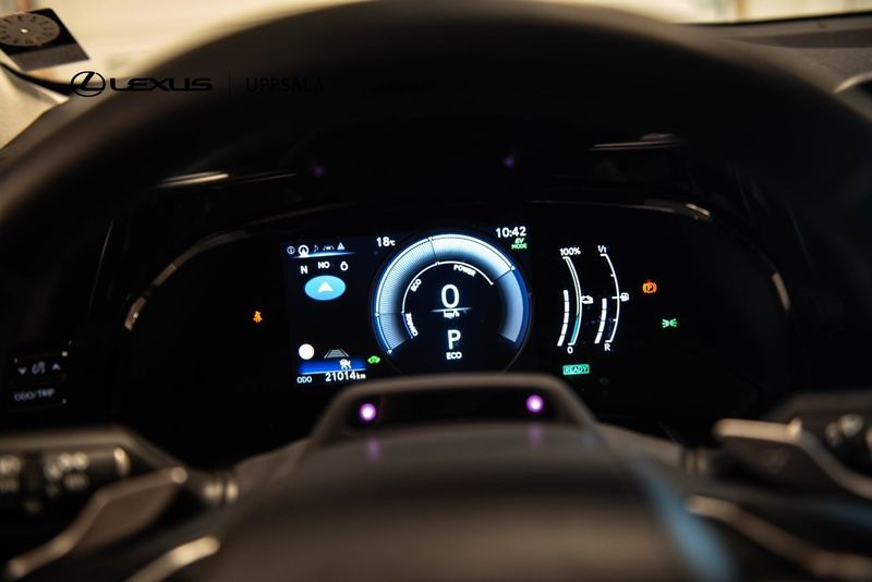 Lexus NX bild 20