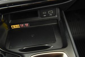 Lexus NX bild 17