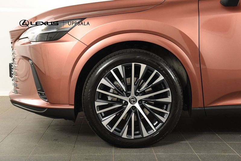 Lexus RX bild 16