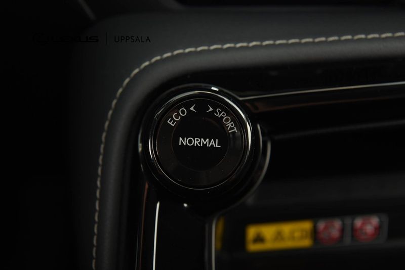 Lexus NX bild 38