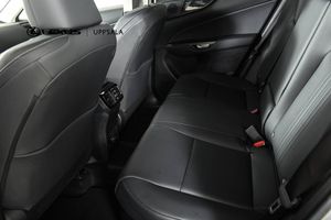 Lexus NX bild 7