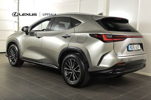 Lexus NX bild 3