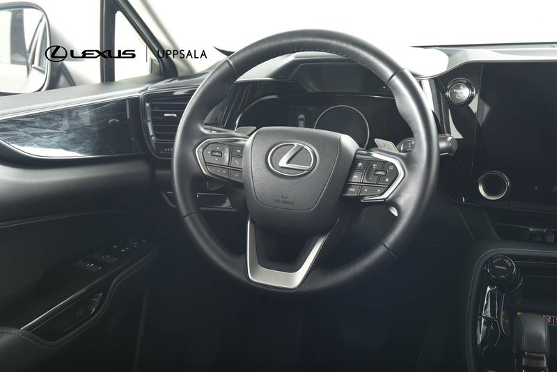 Lexus NX bild 29