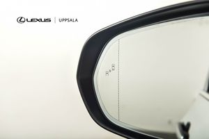 Lexus NX bild 18