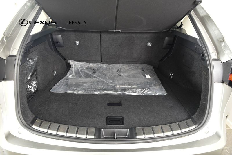 Lexus NX bild 30