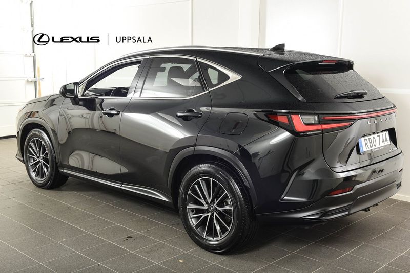 Lexus NX bild 3