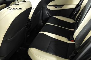 Lexus NX bild 7