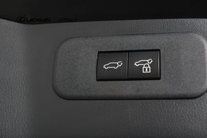 Lexus NX bild 10