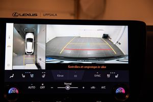 Lexus NX bild 19