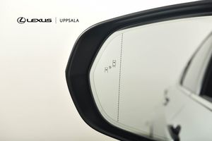 Lexus NX bild 12