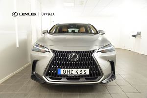 Lexus NX bild 5