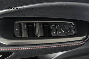 Lexus LBX bild 11
