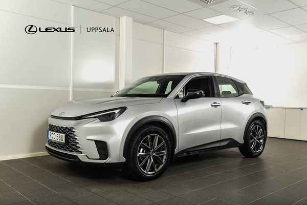 Lexus LBX 1.5 E-CVT Elegant Techpaket P-Värm - 2026