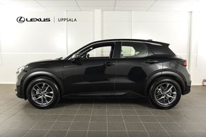 Lexus LBX bild 2