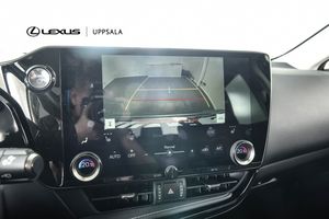 Lexus NX bild 12