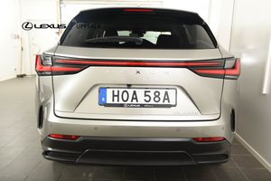 Lexus NX bild 4