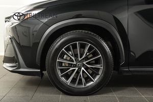 Lexus NX bild 20