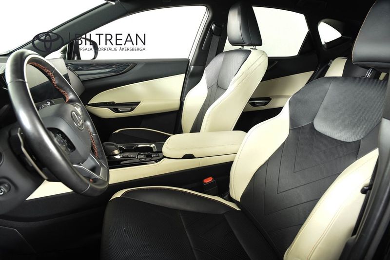 Lexus NX bild 18
