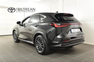 Lexus NX bild 3