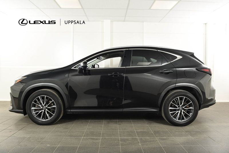 Lexus NX bild 3