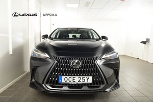 Lexus NX bild 5
