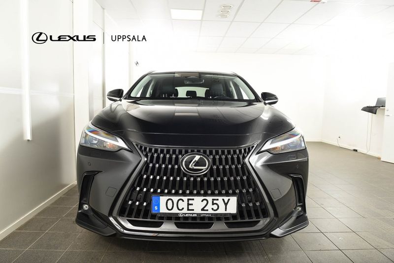Lexus NX bild 5